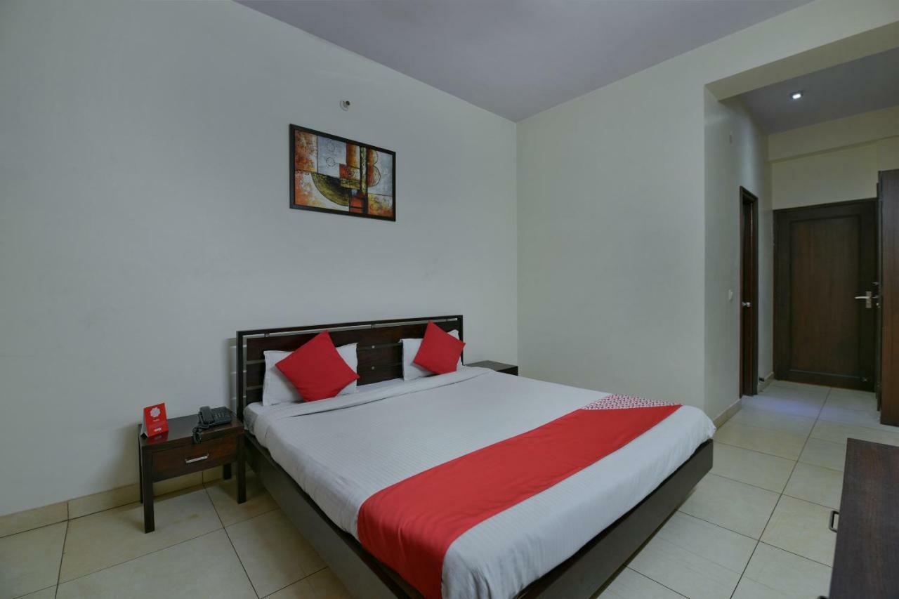 Oyo 4647 Hari Villa Holiday Home Dzsaipur Kültér fotó